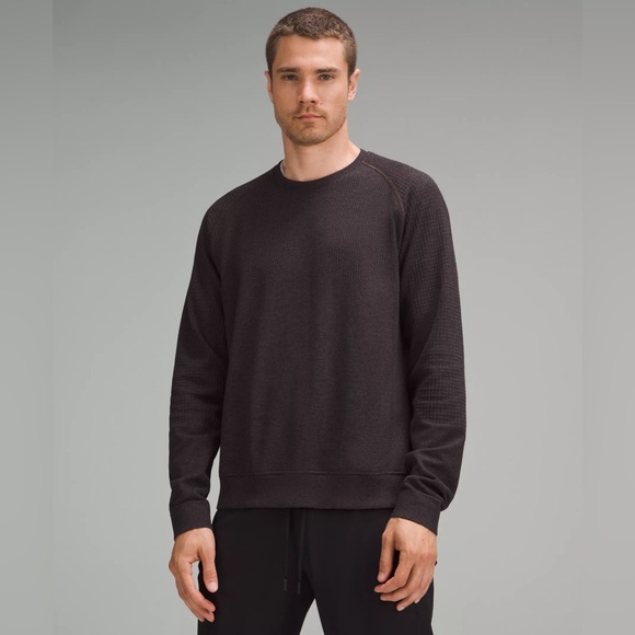 LULULEMON Engineered Warmth Long-Sleeve Crew - Picture 1 of 5